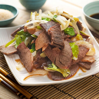 Салат из говядины в Wai Mai по цене 660 ₽