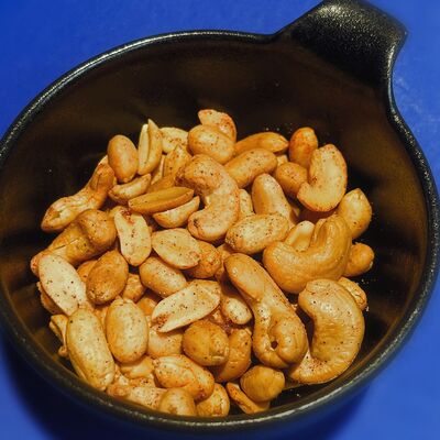 Ореховый микс в Magnum bar по цене 290 ₽