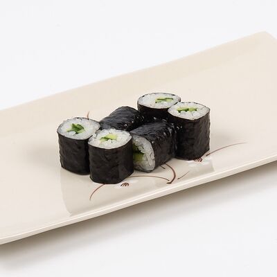 Мини-ролл с огурцом в Sushi&wok по цене 209 ₽