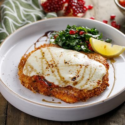 Цыпленок в панировке с сыром Моцарелла в Маймун по цене 590