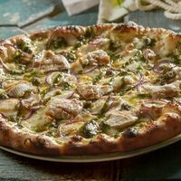 Пицца Цезарь в Mama Roma