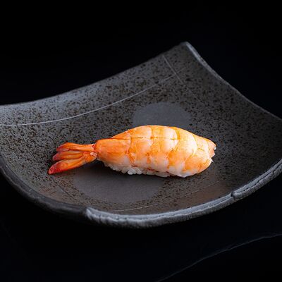 Суши с креветкой в Канпай по цене 390 ₽