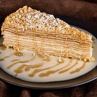 Торт Наполеон в Лабиринт