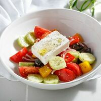 Салат Греческий с сыром фета ланч в Кукумбер
