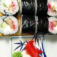 Норико в Sushi Maki