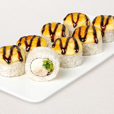 Сырный запеченный ролл XL в Суши Wok по цене 599 ₽