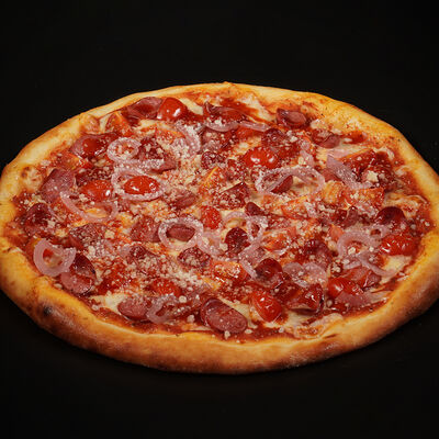 Пицца Охотничья 30 см в Ямал еда по цене 850 ₽