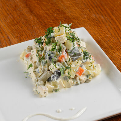 Оливье в Ботаника по цене 380 ₽