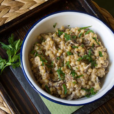 Птитим с курицей и грибами в Разлука по цене 530 ₽