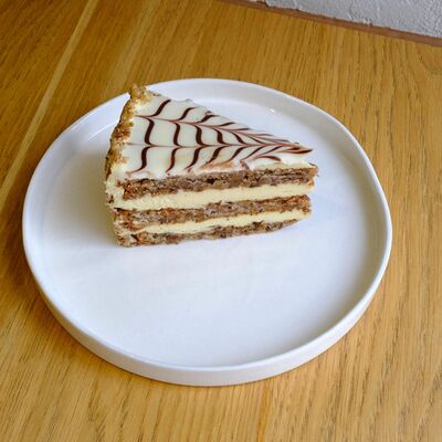 Торт Эстерхайзи в New york coffee по цене 410 ₽