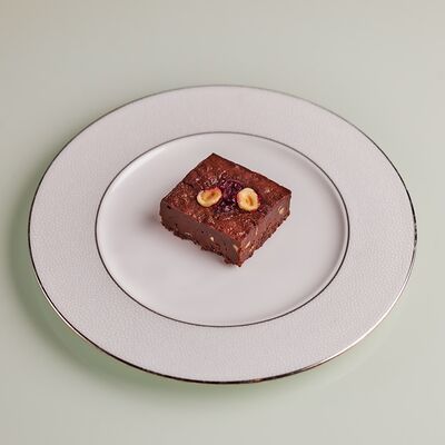 Брауни Шоколад в NIQA Patisserie & Cafe по цене 420 ₽