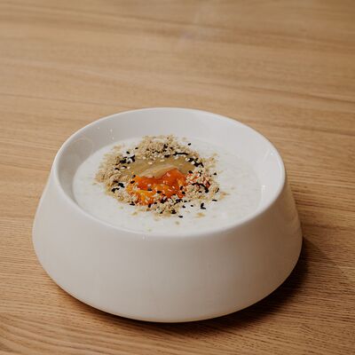 Рисовая с тыквенным джемом и соусом из шоколадной халвы в Садж по цене 400 ₽