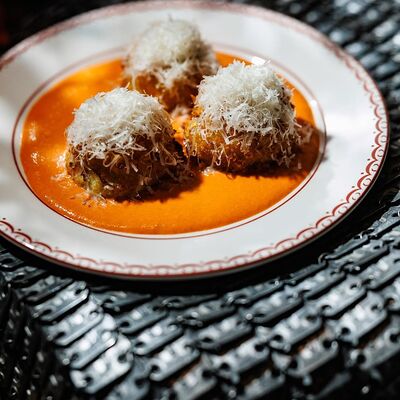 Жареные крокеты из цукини в Потроха по цене 539 ₽