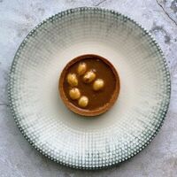 Тарталетка с фундуком в Let it be