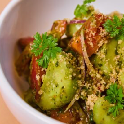 Грузинский салат с грецким орехом в Джованни по цене 395 ₽