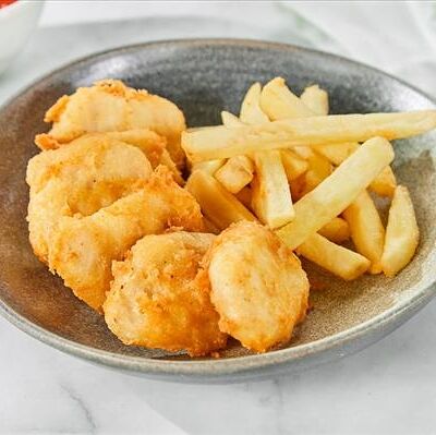 Наггетсы с картофелем фри в ЮГА по цене 450 ₽