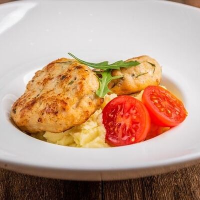 Котлеты из индейки в Волконский по цене 710 ₽