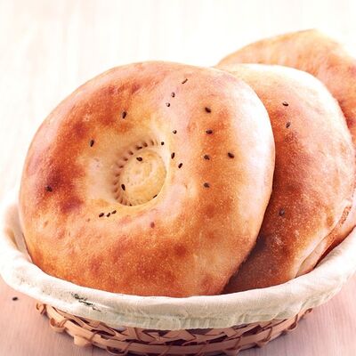 Лепешка узбекская в Чайхана Баранжар по цене 95 ₽