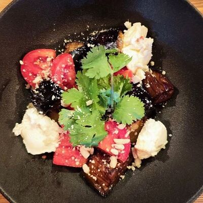 Баклажаны с фета в IPA beer cafe по цене 490 ₽