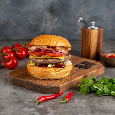 Большой Менни в Manny's Burger по цене 760 ₽