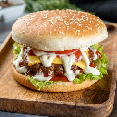 Бифбургер в Гурмания по цене 349 ₽