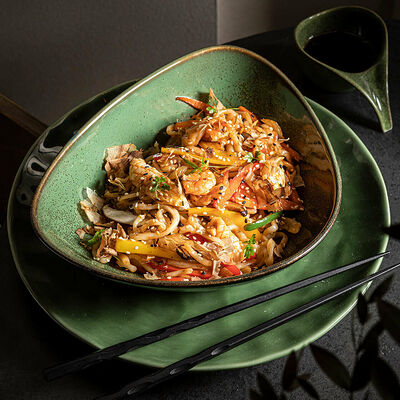 Пшеничная лапша с морепродуктами в Качуко по цене 595 ₽