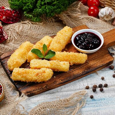 Жареный сулугуни с ежевичным соусом в Ананури по цене 650 ₽