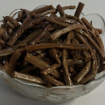 Салат из папоротникав Пянсе по цене 279 ₽