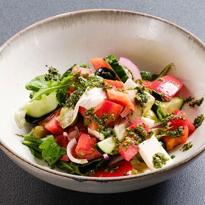 Салат Греческий в Акватория по цене 560 ₽