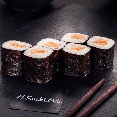 Мини-ролл Лосось в #SushiOdi по цене 289 ₽