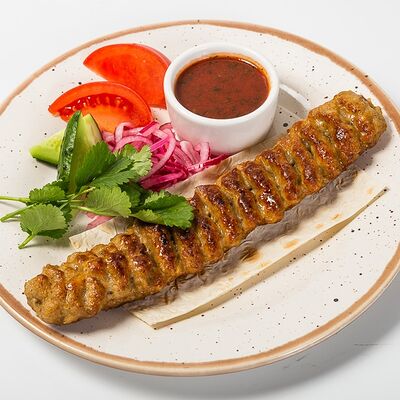 Кебаб из курицы в Лариса Ивановна по цене 745 ₽