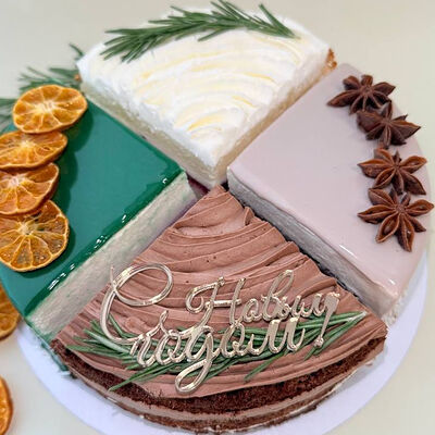 Торт Четвертинкив Fastbento по цене 2590 ₽