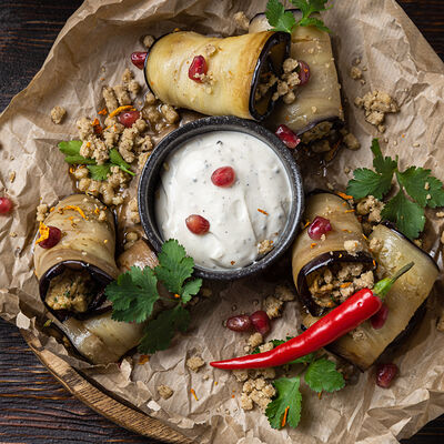 Баклажаны с орехами в Хинкальная Сациви по цене 905 ₽