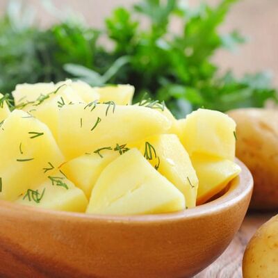 Картофель отварнойв Луна по цене 408 ₽