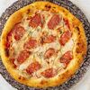 Пицца Груша-фуэт-горгонзола в Lounge Trattoria Pizza Bar по цене 880