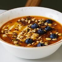 Каша овсяная с карамелью и семечками (мол. кор.) в Forest