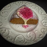 Морковный пирог с крем-чиз из апельсина в Tutto Pizza