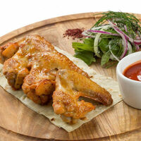 Куриные крылышки в Сим Cити Home