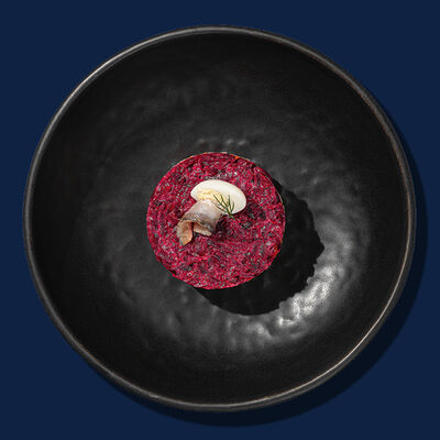 Фирменная сельдь под шубой с анчоусом в Рыбная мануфактура №1 по цене 575 ₽