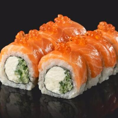 Филадельфия классик ролл с икрой в Sushi Kama по цене 750 ₽