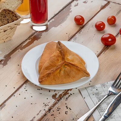 Самса с мясомв Среда по цене 45 ₽