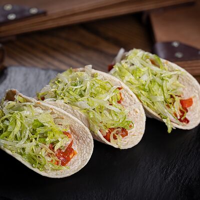 Тако из цыпленка в Luna Dostyk по цене 2990 ₸