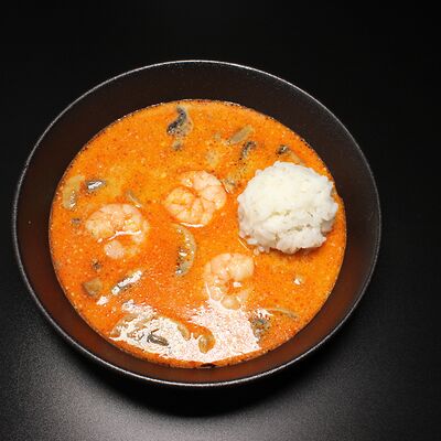 Том Ям в Оsaka по цене 625 ₽