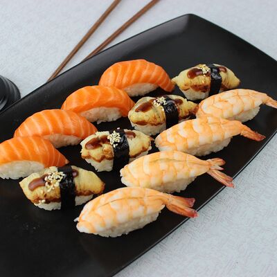 Сет Суши 12шт в SUSHI XL по цене 1799 ₽