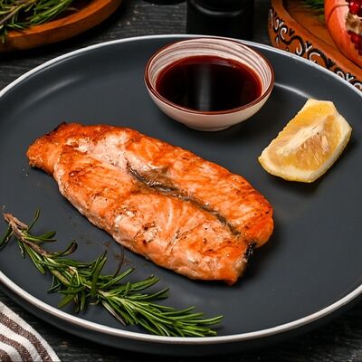 Сет из стейков сёмги в Keto & Kote Грузинская кухня по цене 3706 ₽