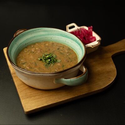 Лобио из красной фасоли с гурийской капустой в ЛАЛИКО ГРУЗИНСКАЯ КУХНЯ по цене 670 ₽