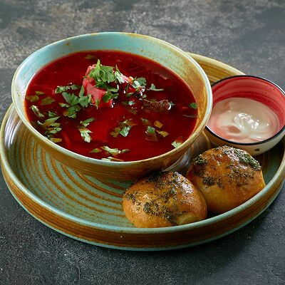 Борщ с чесночной пампушкой в ЛарисуВаннуХочу по цене 390