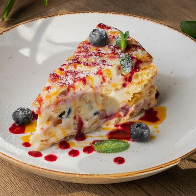 Клафути с ягодами в Blackberry по цене 384 ₽