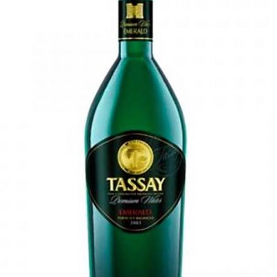 Минеральная вода Tassay с газом в Everest Sochi по цене 900 ₽