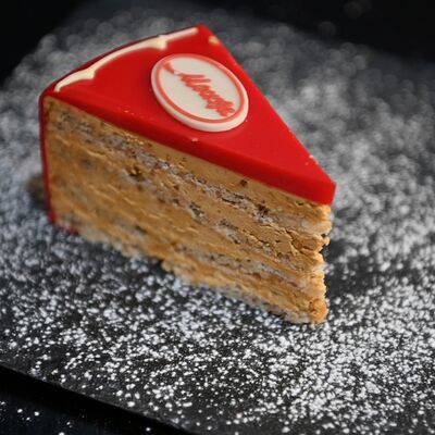 Торт Москва в Трасса по цене 290 ₽